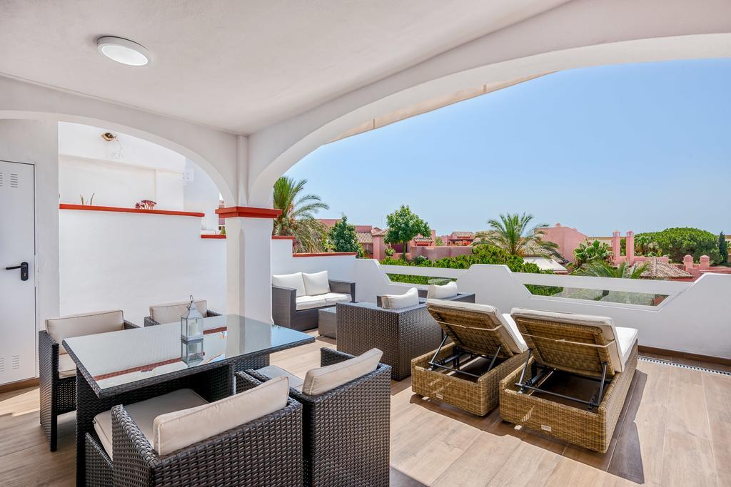 Penthouse Marbella Playa By Rafleys Appartamento Esterno foto